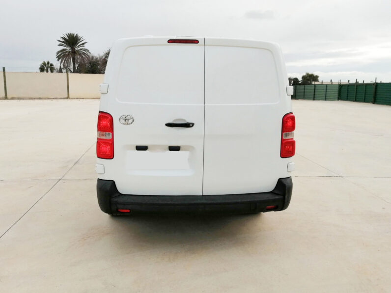 
								2017  TOYOTA PROACE full									