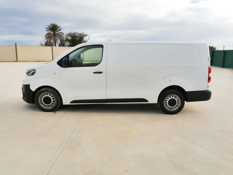 
								2017  TOYOTA PROACE full									