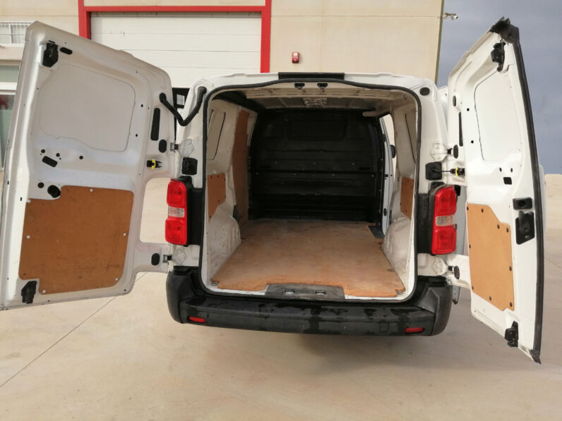
								2017  TOYOTA PROACE full									