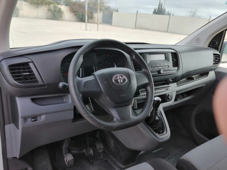 
								2017  TOYOTA PROACE full									