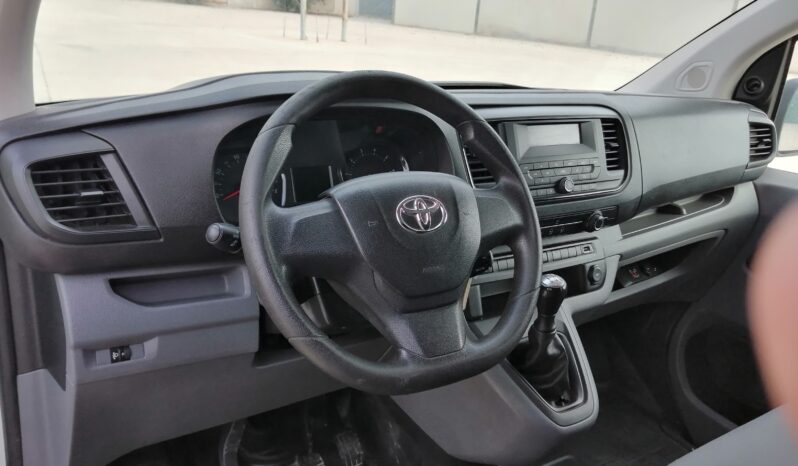 
								2017  TOYOTA PROACE full									