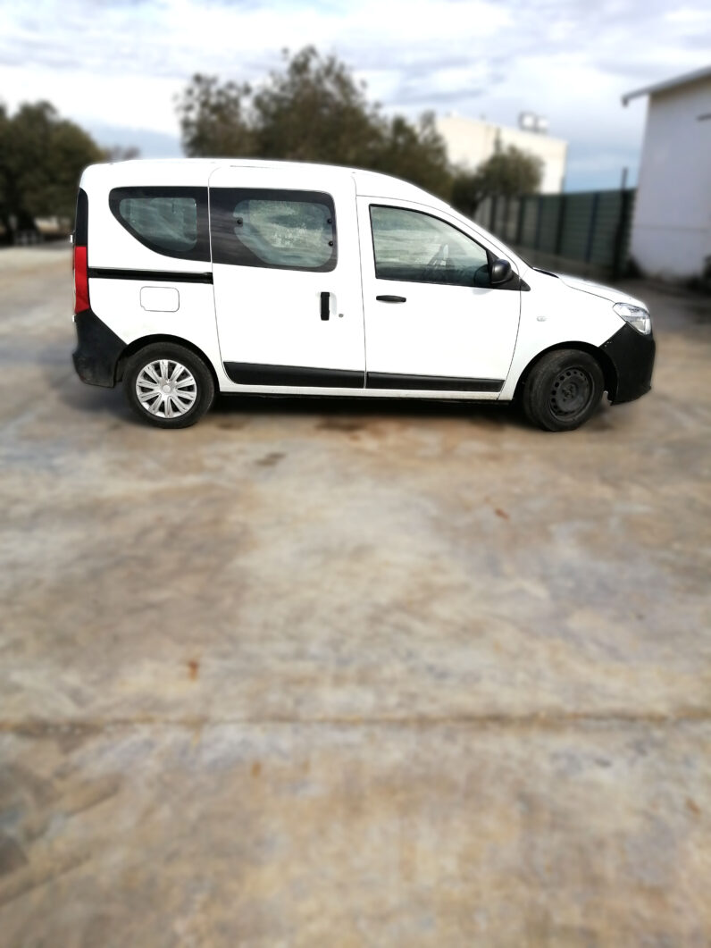 
								DACIA DOKKER 2018 full									
