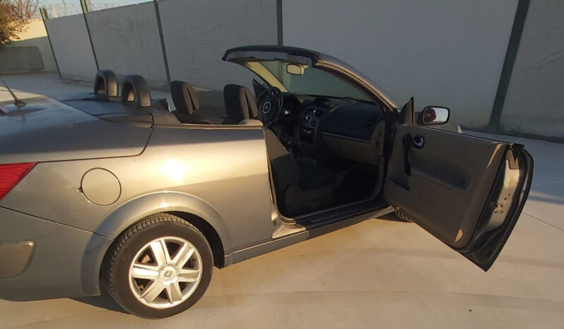 
								Renault Mégane Coupé-Cabriolet 2008 full									