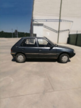 PEUGEOT 205 STYLE 1992