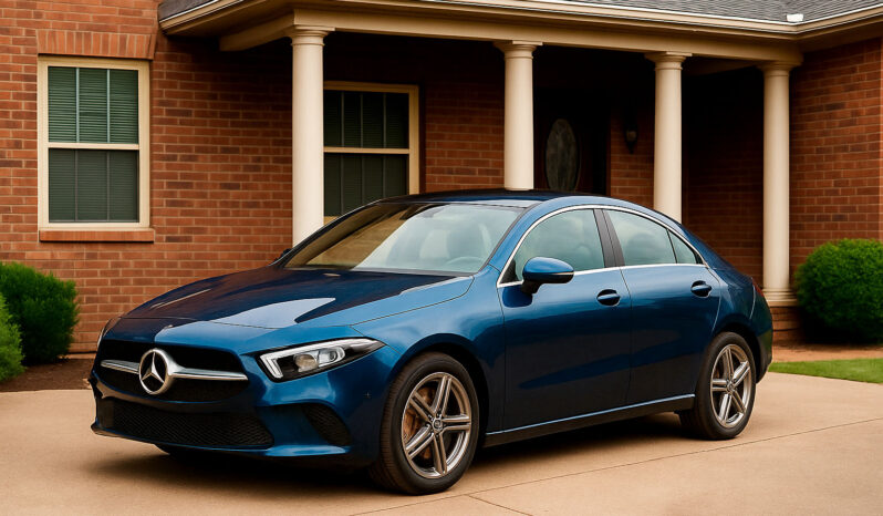 
								MERCEDES-BENZ CLA 180 AÑO 2023 full									