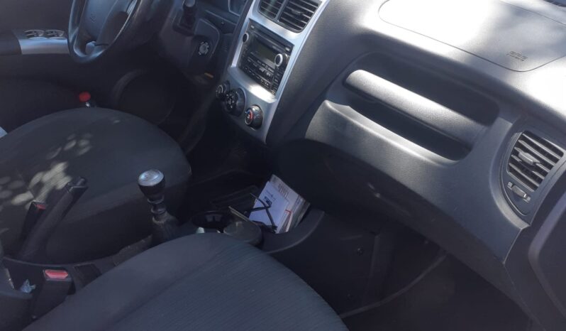 
								KIA SPORTAGE 2009 full									